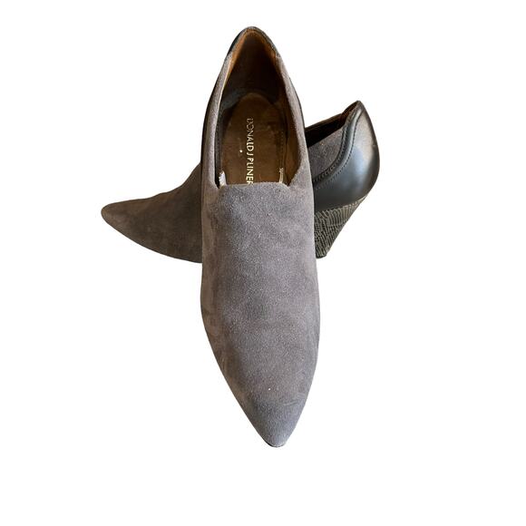 Donald J Pliner Gray Suede Heeled Low Pointed Toe Booties 9 - Picture 2 of 10